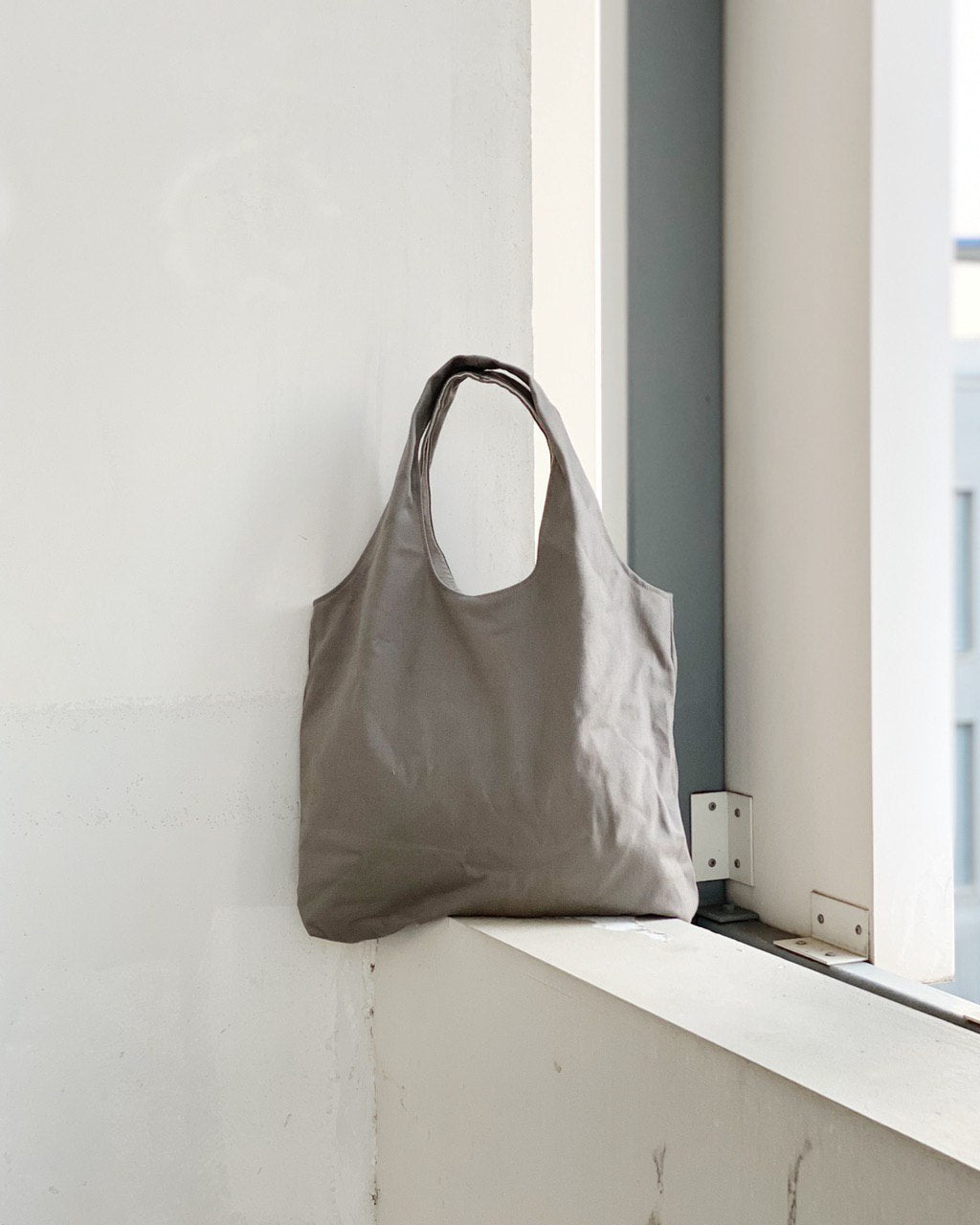 Shopper Tote - Light Grey (Canvas)