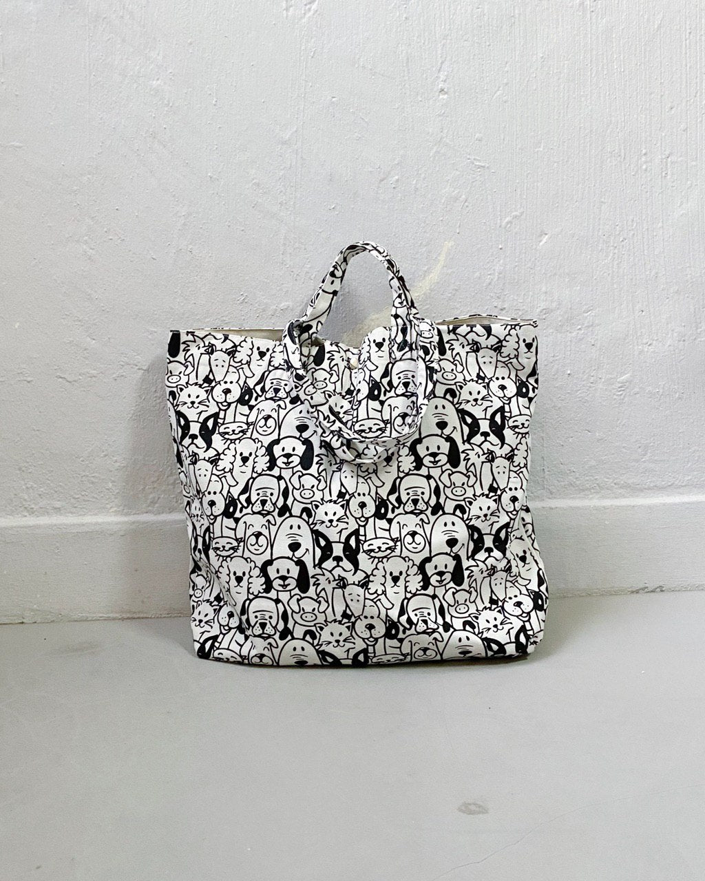 XL Tote (Canvas)