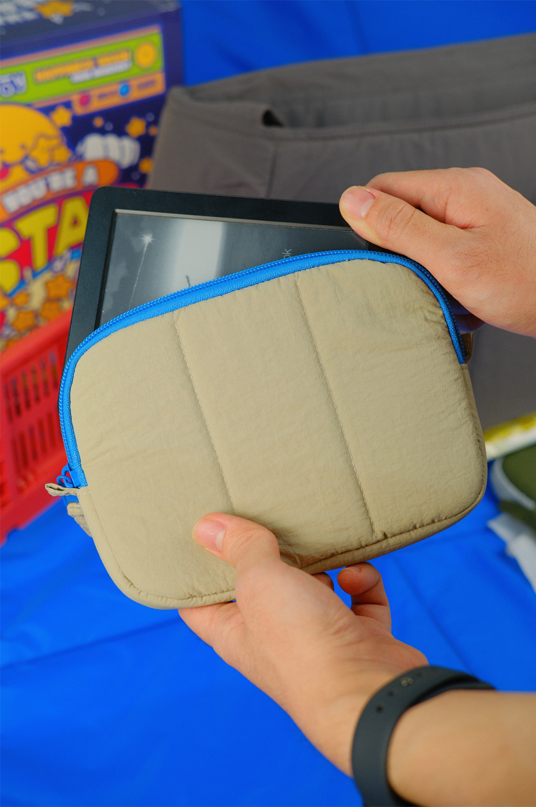 Essential Pouch
